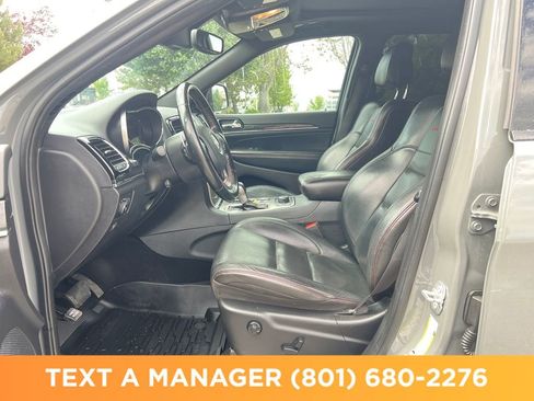 Used 2020 Jeep Grand Cherokee Trailhawk w/ Trailhawk Luxury Group AWD/4WD image 9