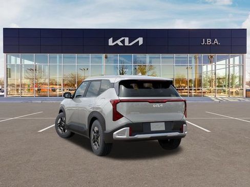 New 2027 Kia Seltos LX AWD/4WD image 4