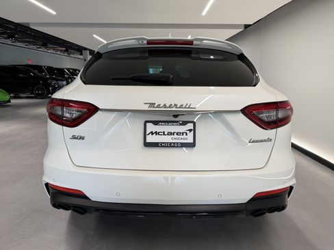 Used 2019 Maserati Levante S GranSport AWD/4WD image 3