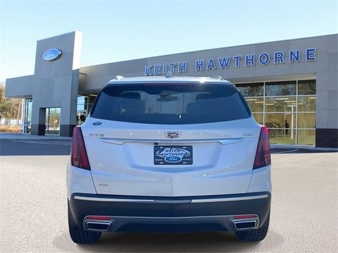 Used 2021 Cadillac XT5 Premium Luxury image 5