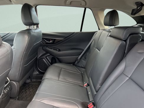 Used 2022 Subaru Outback Limited AWD/4WD image 14