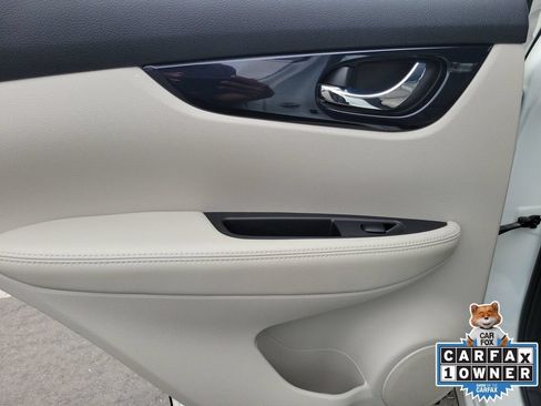 Used 2019 Nissan Rogue Sport SL FWD image 15