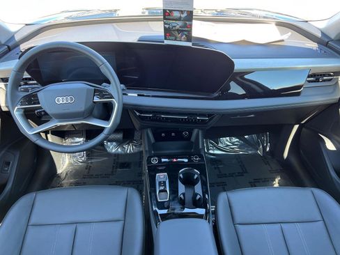 New 2025 Audi Q6 e-tron Premium AWD/4WD image 16