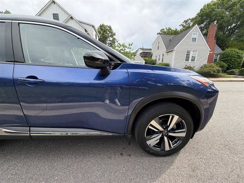 Used 2023 Nissan Rogue Platinum w/ Platinum Premium Package AWD/4WD image 6
