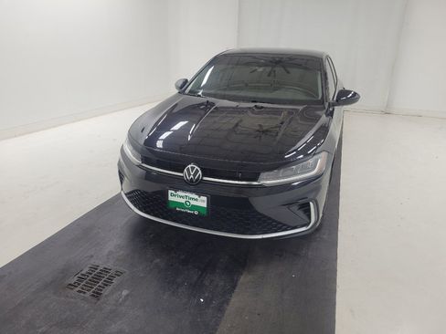 Used 2025 Volkswagen Jetta S FWD image 15