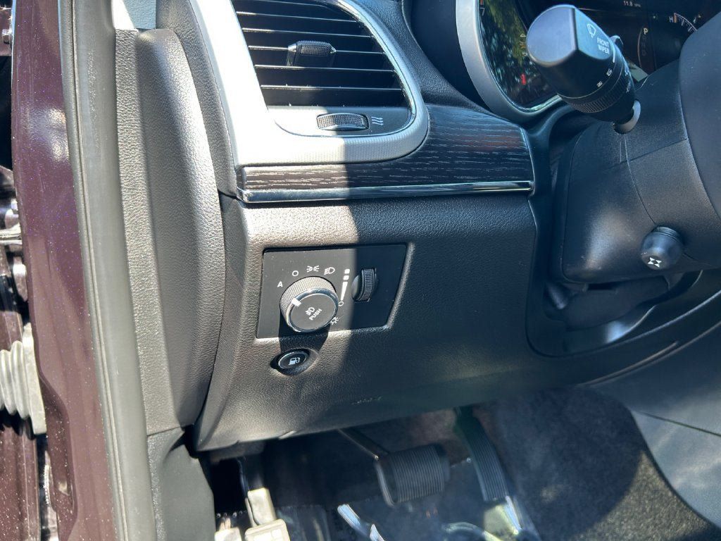 Used 2019 Jeep Grand Cherokee Summit w/ Platinum Series Group AWD/4WD image 20