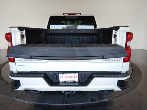 Used 2021 Chevrolet Silverado 1500 High Country w/ Safety Package II image 11
