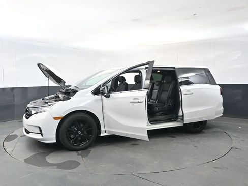 Used 2023 Honda Odyssey Sport image 27