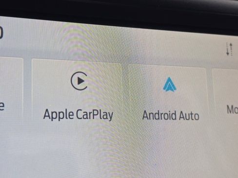 Used 2023 Ford F150 XLT image 4