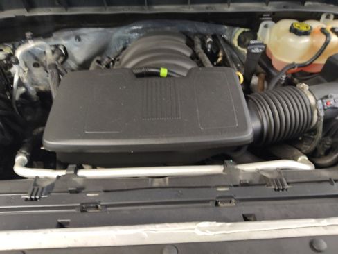 Used 2020 Chevrolet Silverado 1500 Custom w/ Custom Value Package image 30