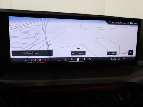 Used 2025 BMW 330i xDrive Sedan w/ M Sport Package image 7