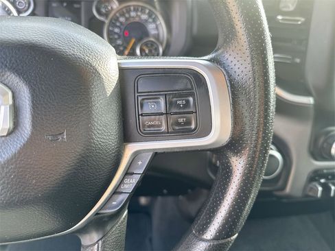 Used 2019 RAM 2500 Big Horn image 18