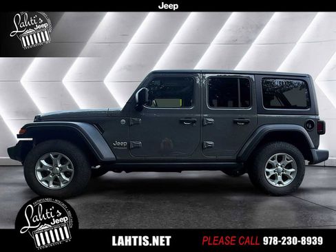 Used 2021 Jeep Wrangler Unlimited Sport AWD/4WD image 3