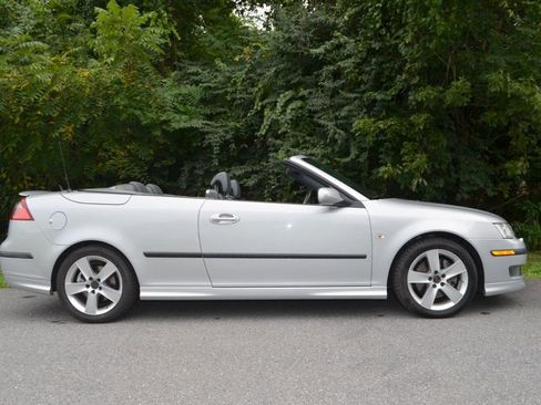 Used 2007 Saab 9-3 Aero w/ Touring Pkg image 19