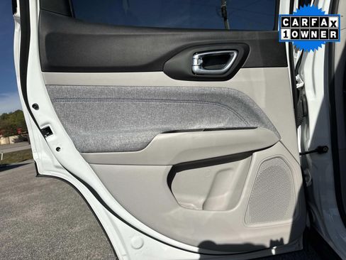 Used 2022 Jeep Compass Latitude w/ Convenience Group image 13