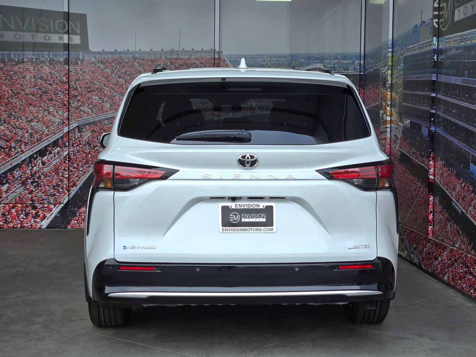 Certified 2026 Toyota Sienna Limited AWD/4WD image 7