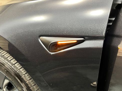 Used 2025 Tesla Model 3 Long Range RWD image 23