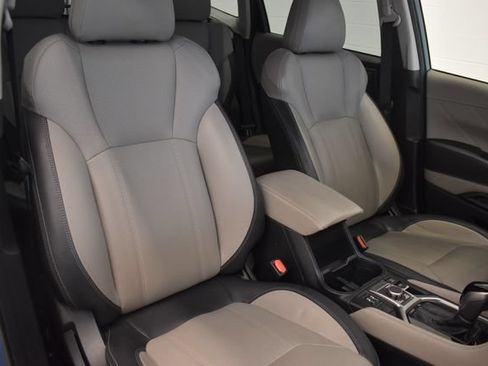 Used 2022 Subaru Forester Limited AWD/4WD image 6
