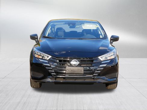 Certified 2025 Nissan Versa S w/ Trunk Package image 2