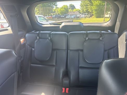 Used 2025 Ford Explorer ST-Line AWD/4WD image 23