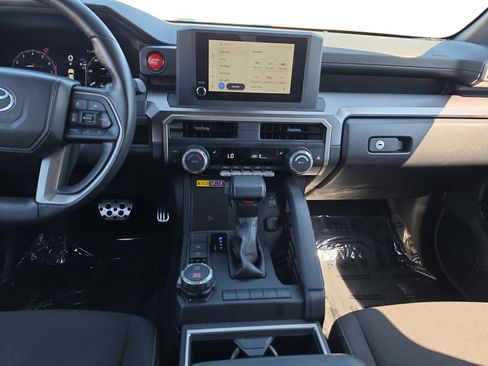 Used 2025 Toyota 4Runner TRD Sport image 11