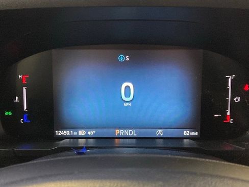 Used 2025 Ford Maverick XL w/ Equipment Group 102A image 16