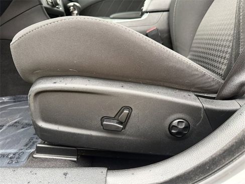 Used 2019 Dodge Charger GT image 14