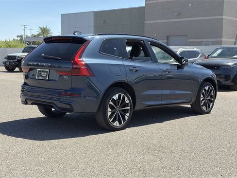 Certified 2026 Volvo XC60 B5 Plus AWD/4WD image 6