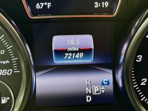 Used 2017 Mercedes-Benz GLE 350 image 13