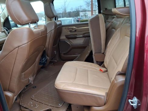 Used 2019 RAM 1500 Limited image 12