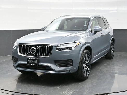 Used 2023 Volvo XC90 B6 Core w/ Climate Package image 2