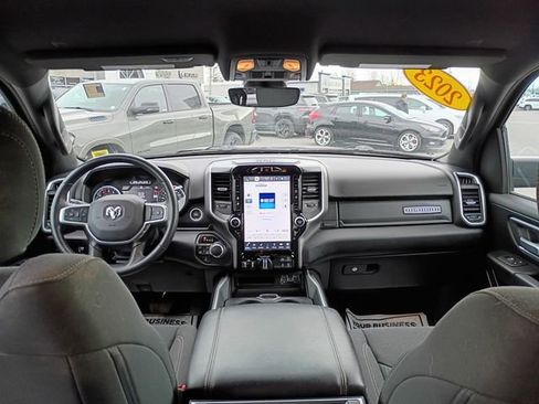 Used 2023 RAM 1500 Big Horn AWD/4WD image 9