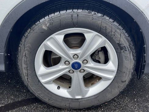 Used 2014 Ford Escape SE w/ Equipment Group 201A FWD image 45