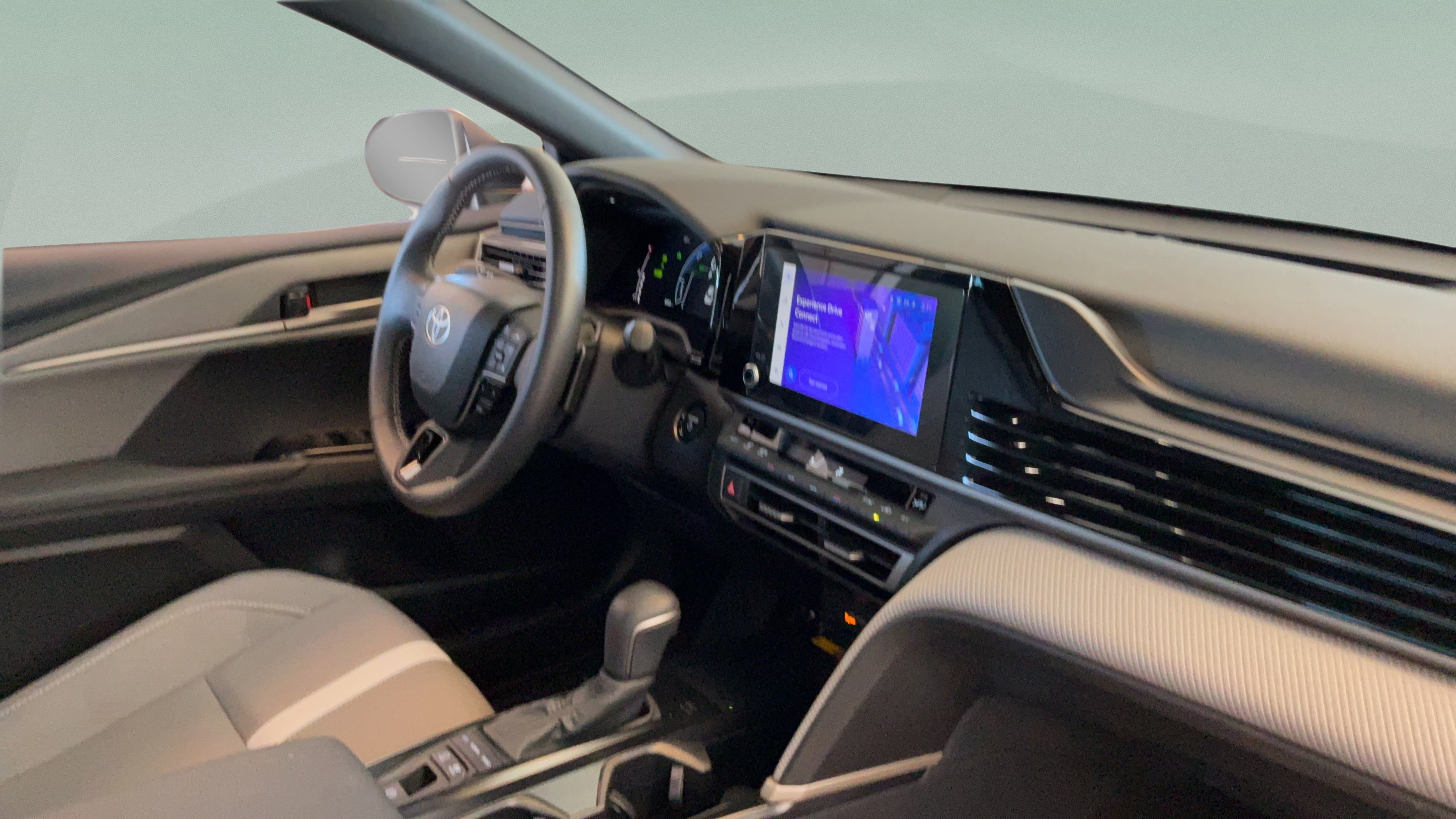 Used 2026 Toyota Camry LE FWD image 39