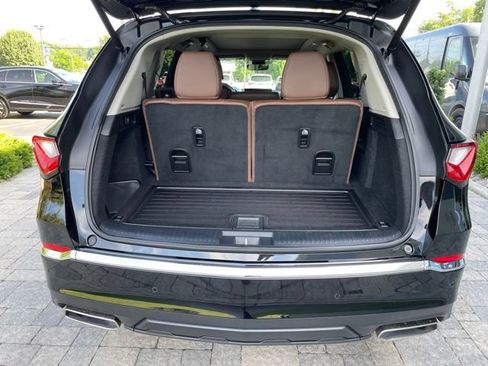 Used 2024 Acura MDX SH-AWD w/ Technology Package image 17