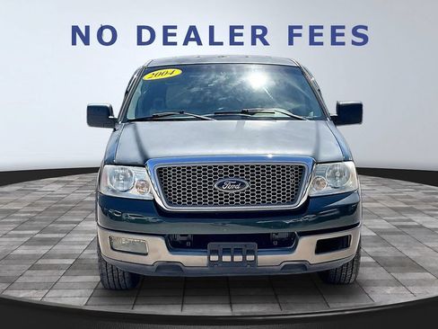 Used 2004 Ford F150 Lariat RWD image 2