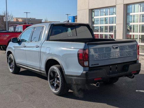 New 2026 Honda Ridgeline Black Edition image 7