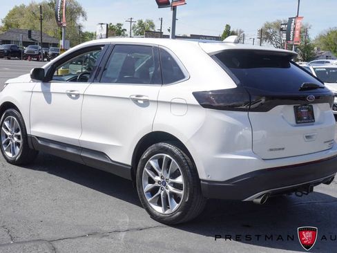 Used 2018 Ford Edge Titanium w/ Equipment Group 302A AWD/4WD image 21