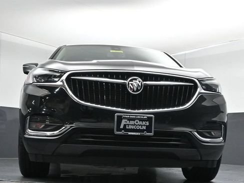 Used 2020 Buick Enclave Premium w/ Sun and Sites Package AWD/4WD image 39