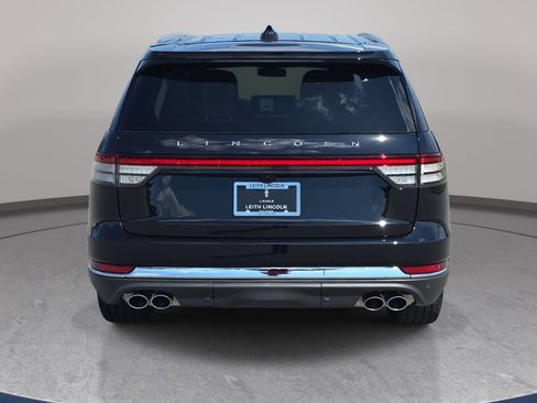 New 2026 Lincoln Aviator Reserve w/ Luxury Package RWD image 6