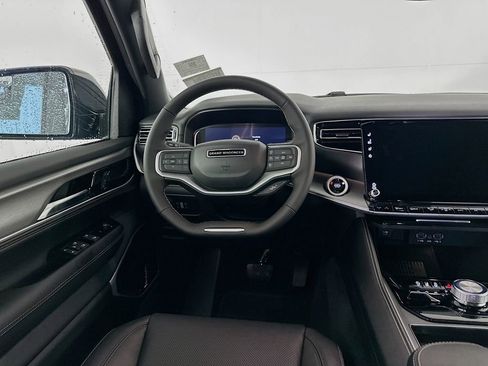 New 2026 Jeep Grand Wagoneer Limited AWD/4WD image 30