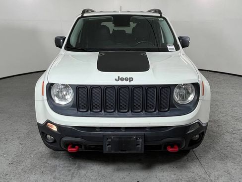 Used 2016 Jeep Renegade Trailhawk w/ Cold Weather Group AWD/4WD image 8