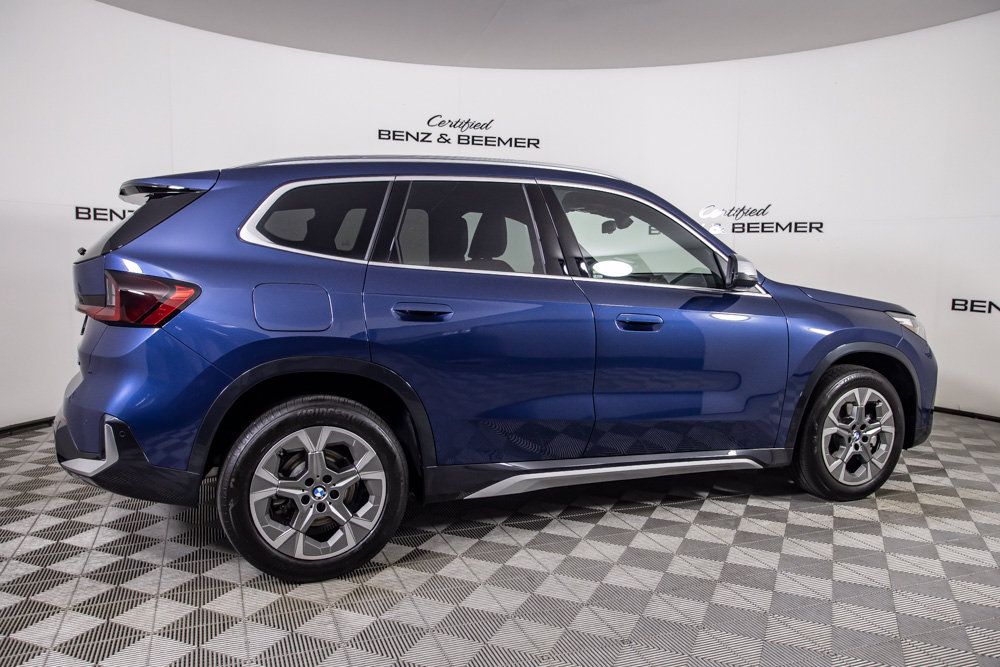 Used 2024 BMW X1 xDrive28i w/ Convenience Package AWD/4WD image 4
