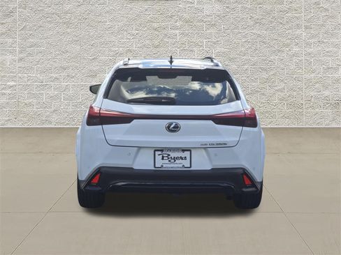 Used 2023 Lexus UX 250h F Sport AWD/4WD image 6