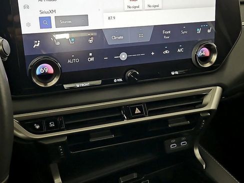 Used 2023 Lexus RX 350 FWD image 18