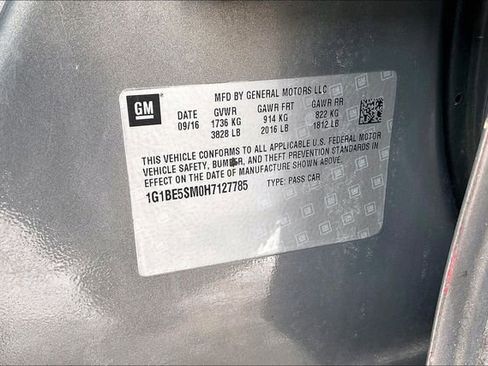 Used 2017 Chevrolet Cruze LT image 32