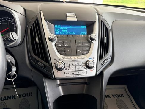 Used 2011 Chevrolet Equinox LT FWD image 19