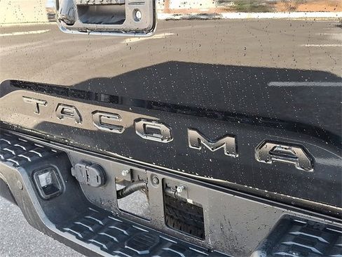 Certified 2021 Toyota Tacoma Limited image 29