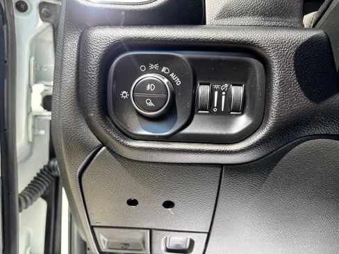 Used 2024 RAM 2500 Laramie AWD/4WD image 15