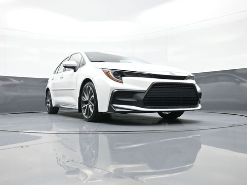 Certified 2020 Toyota Corolla SE image 27